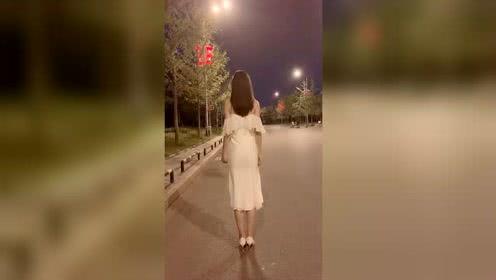青岛一见钟情全部视频,浪漫邂逅的甜蜜瞬间