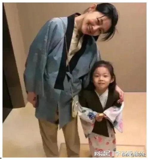 娱乐圈吃瓜爆料的博主,揭秘明星背后的秘密与真相