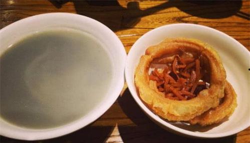 茭瓜心里是黑的可以吃吗,揭秘可食用之谜
