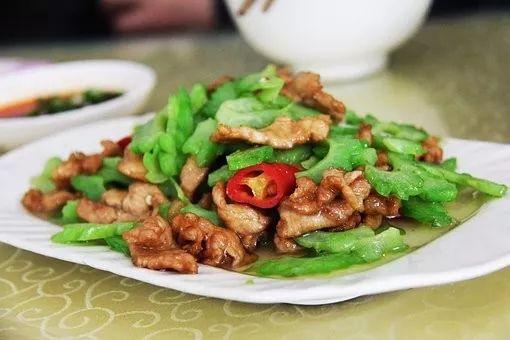 猪肉炒佛手瓜可以和黑米一起吃吗,营养互补的美食探索