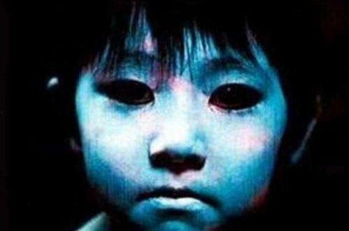 鬼故事视频超吓人恐怖,揭秘鬼故事视频中的恐怖瞬间