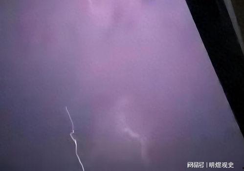 广西40斤过山峰视频,40斤挑战极限，勇攀高峰的壮丽瞬间