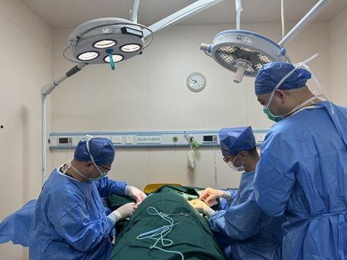 狐臭手术视频,专业视频带你了解祛除狐臭的奥秘