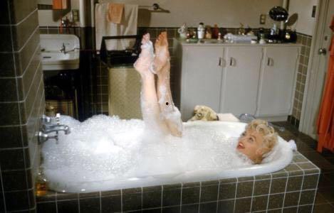 浴室视频欧美,欧美浴室文化探秘