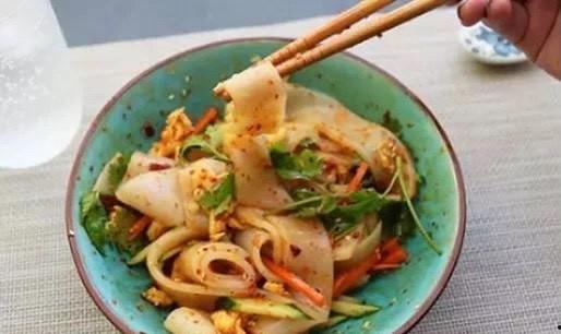 凉皮的做法视频,家常美味，简单易学