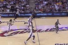 詹姆斯六步上篮视频,高效突破的秘诀揭秘