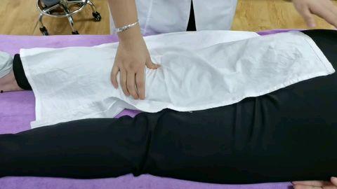 腰部按摩手法视频,轻松缓解腰痛，享受健康生活