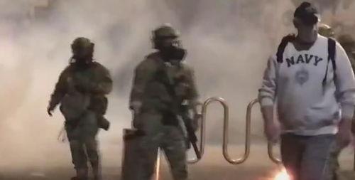 美国暴乱视频,冲突升级，街头烽火连天