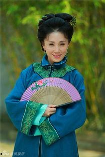 新京华烟云吻戏视频,浪漫瞬间，情感升温