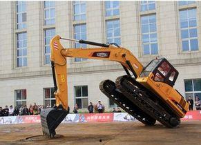 挖掘机视频表演大全集,机械舞动，力与美的完美融合