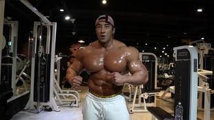 肌肉男视频,打造完美身材的秘诀解析